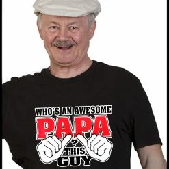 Bewild Positive Reinforcement Awesome Papa Men's T-Shirt