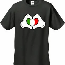 Bewild Cartoon Heart Hands Italian Flag Men's T-Shirt Nationality & Ethnic