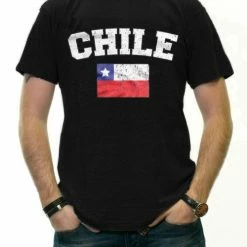 Bewild Chile Vintage Flag International Mens T-Shirt Nationality & Ethnic
