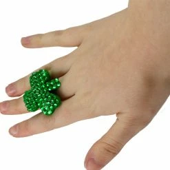 Bewild Dazzling Shamrock Ring