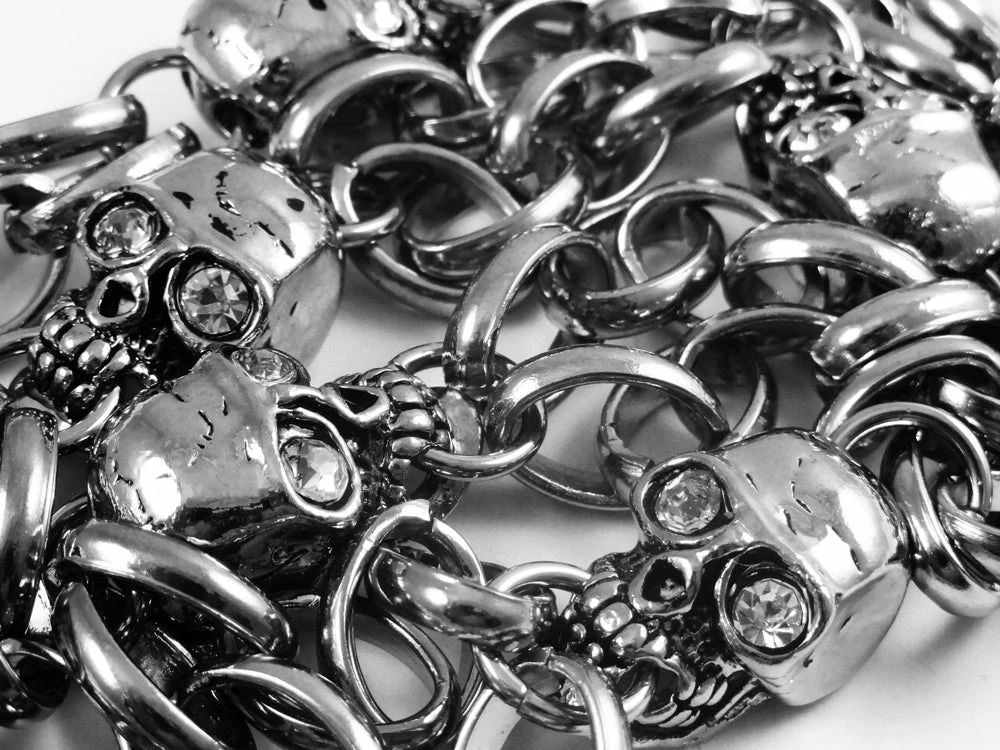 Bewild Wallets & Chains Iced Out Skulls Jean & Wallet Chain 10 Bewild Wallets & Chains Iced Out Skulls Jean & Wallet Chain