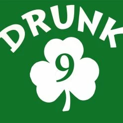 Bewild Women's T-Shirts Irish Shamrock Drunk Girl's T-Shirt (Kelly Green)