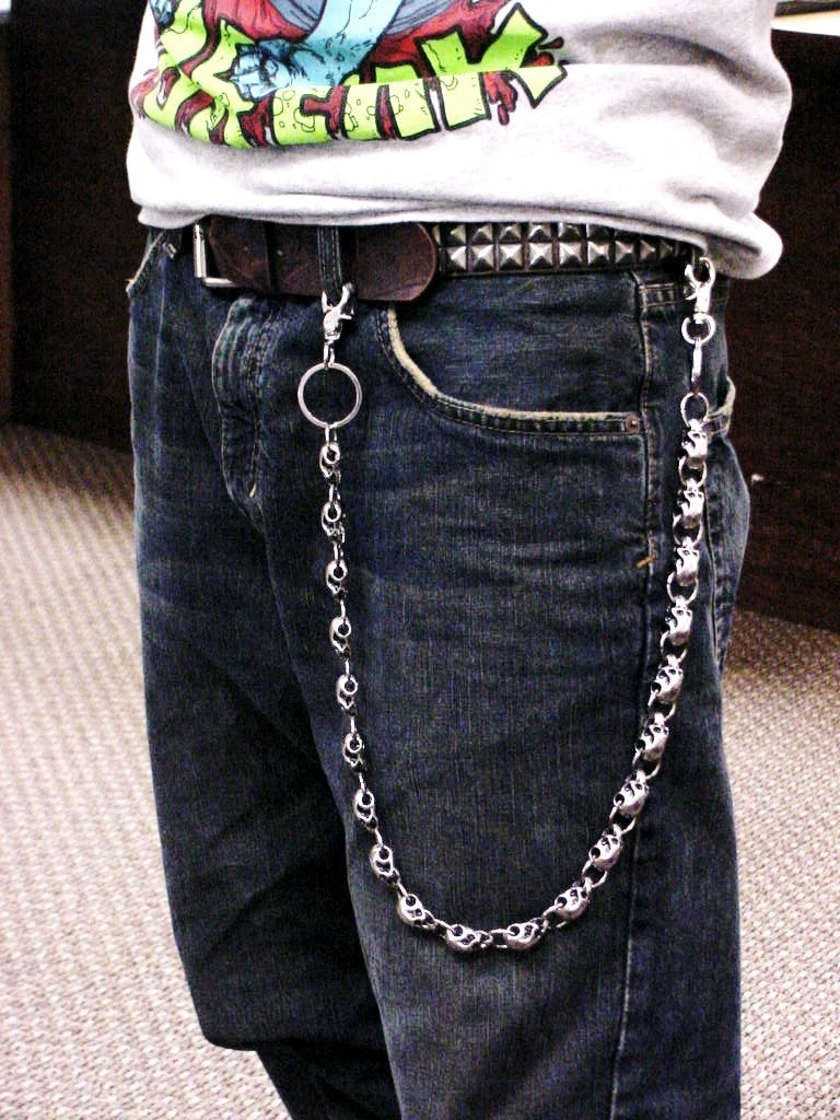 Bewild Skull Pile Chain Of Skulls 30 Inch Jean Chain 6 Bewild Skull Pile Chain Of Skulls 30 Inch Jean Chain