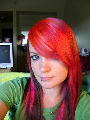 Bewild Special Effects Hair Dye - Atomic Pink 4 Bewild Special Effects Hair Dye - Atomic Pink