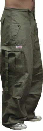 Bewild UFO Cotton Parachute Pants (Olive)