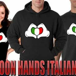 Bewild Cartoon Heart Hands Italian Flag Girl's T-Shirt