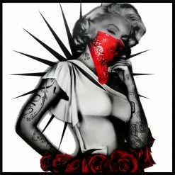 Bewild Marilyn Monroe Red Roses Girl's T-Shirt 15 Bewild Marilyn Monroe Red Roses Girl's T-Shirt